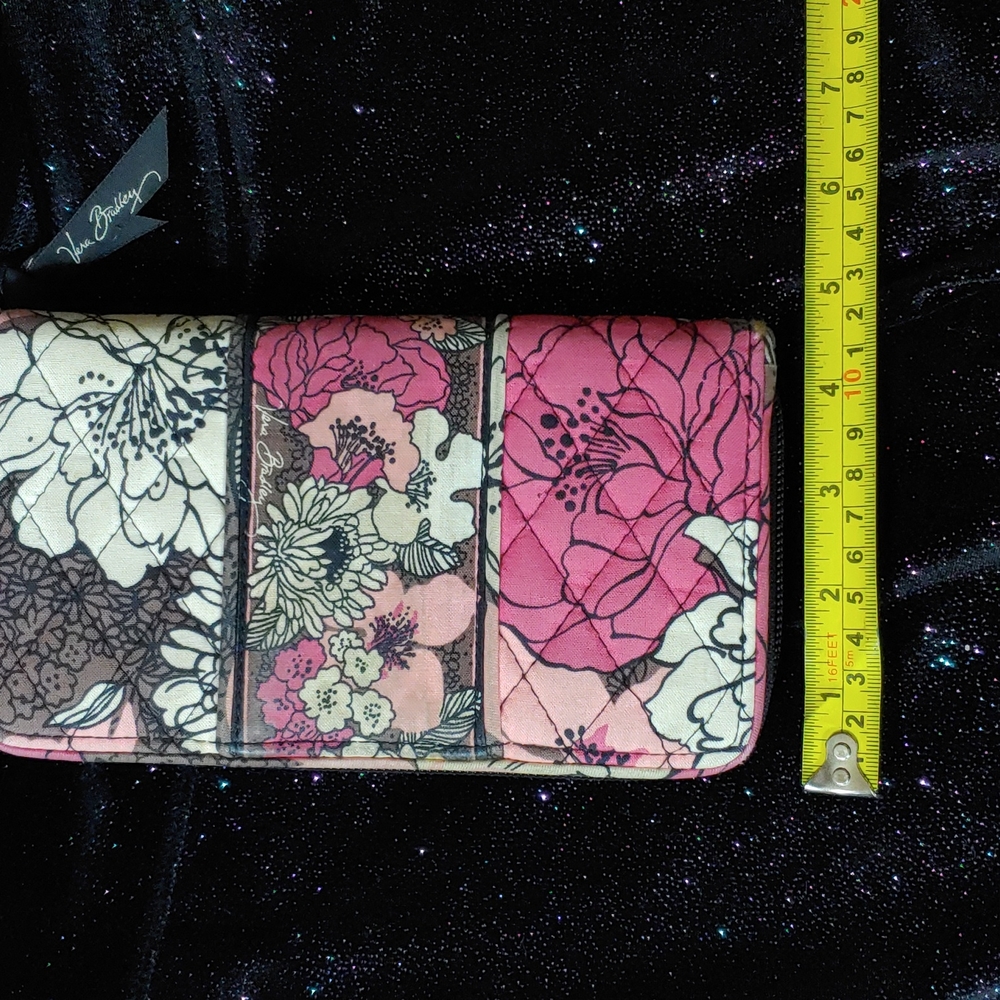 Vera Bradley Mocha Rouge Large Wallet - Picture 13 of 16